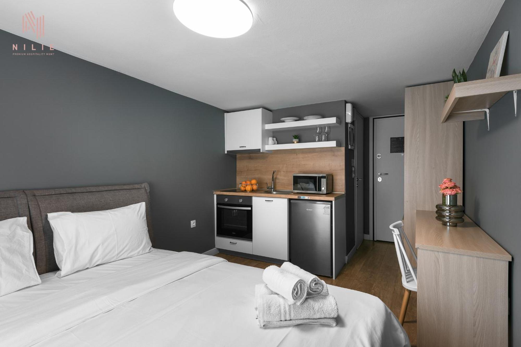 Denizen Boutique Apartments, Nilie Hospitality Mgmt Thessaloniki Exterior photo