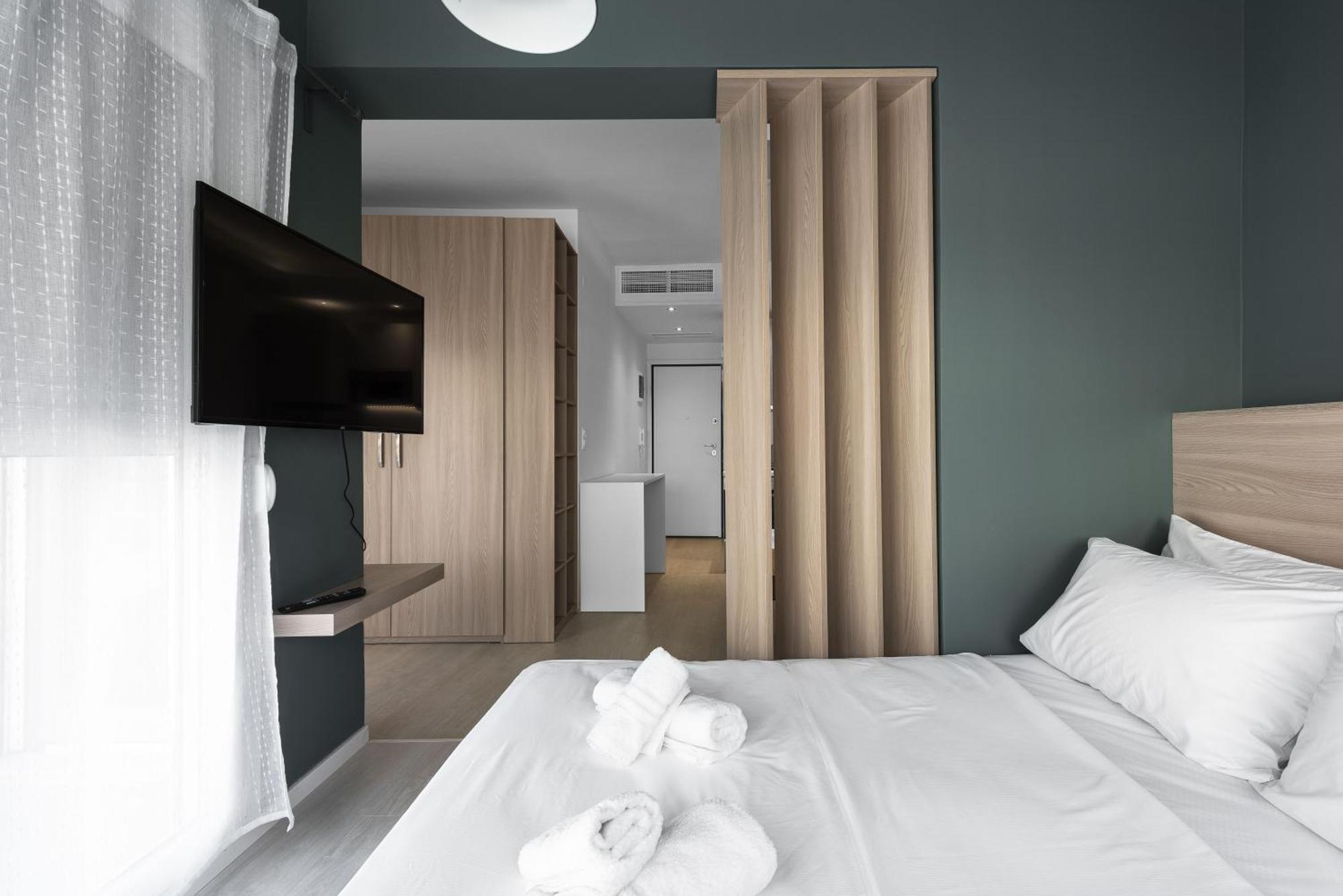Denizen Boutique Apartments, Nilie Hospitality Mgmt Thessaloniki Exterior photo
