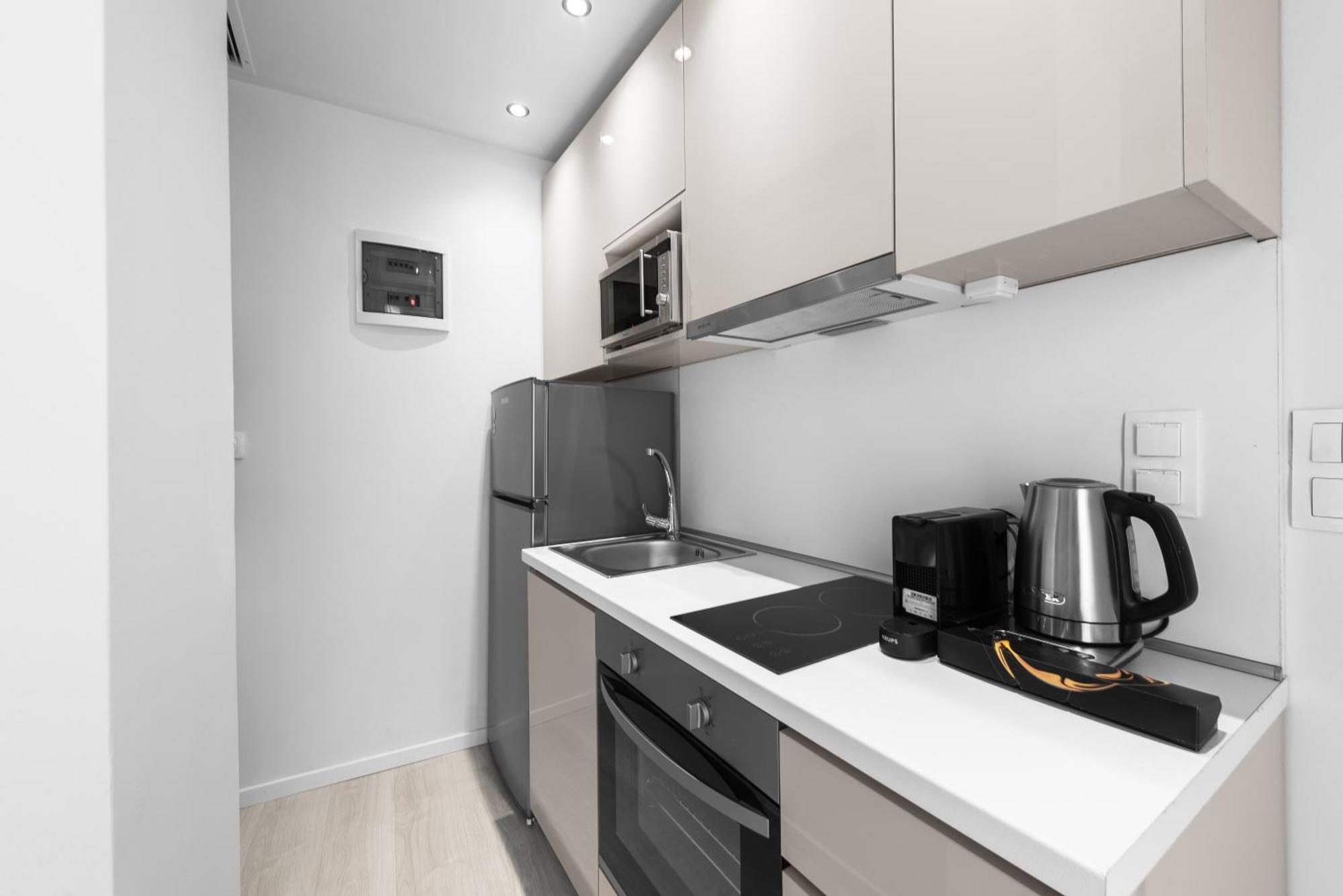Denizen Boutique Apartments, Nilie Hospitality Mgmt Thessaloniki Exterior photo